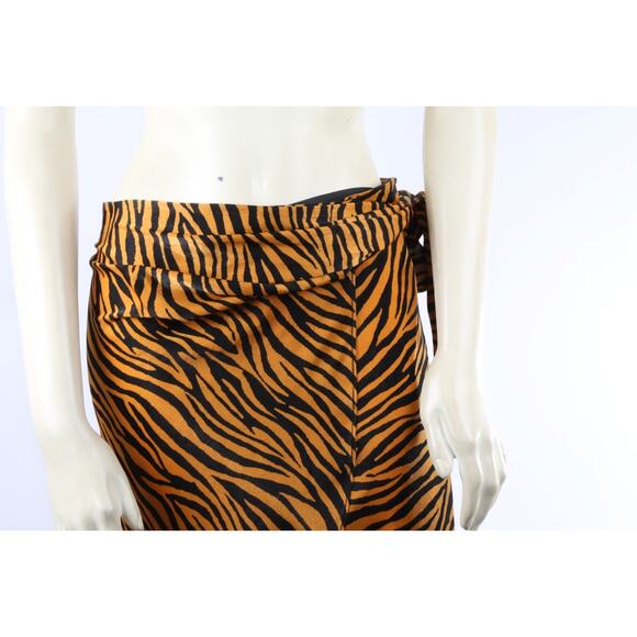 J.O.A. Just One Answer Tiger Print Skirt Size M - Picture 3 of 12
